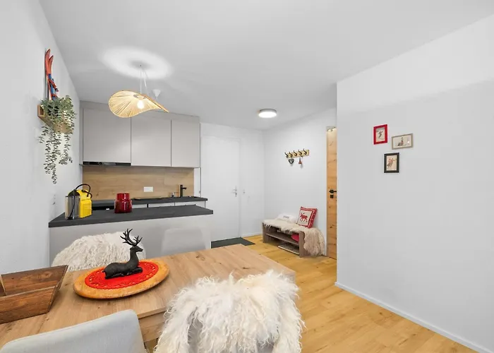 Saphir 401 Pres De La Telecabine A אנזיר