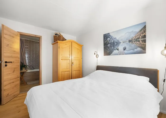 Saphir 401 Pres De La Telecabine A אנזיר